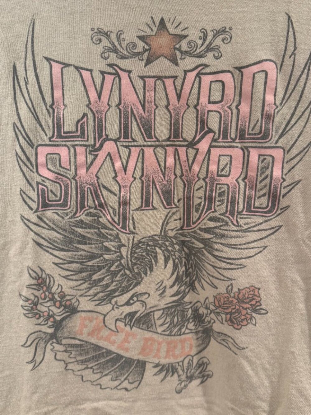 Lynyrd Skynyrd T-Shirt - Picture 2 of 8